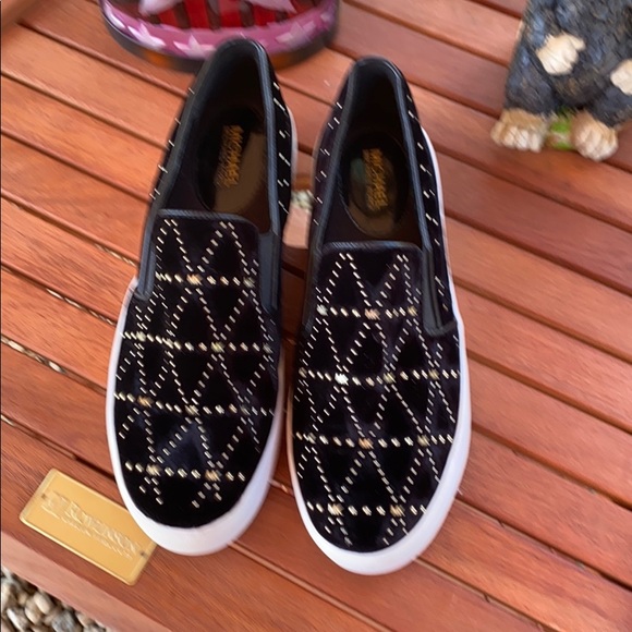 Michael Kors slide on - Picture 1 of 5